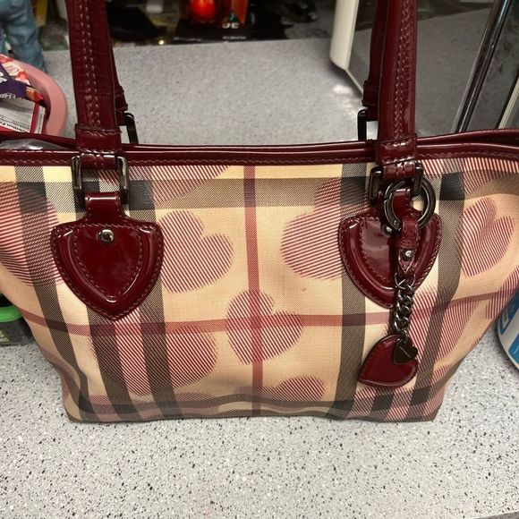 Burberry supernova hearts print tote - Picture 13 of 16